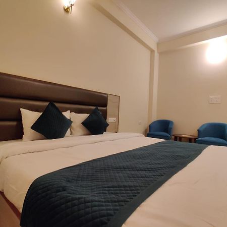 Devaaya Palace Rishīkesh Exteriör bild